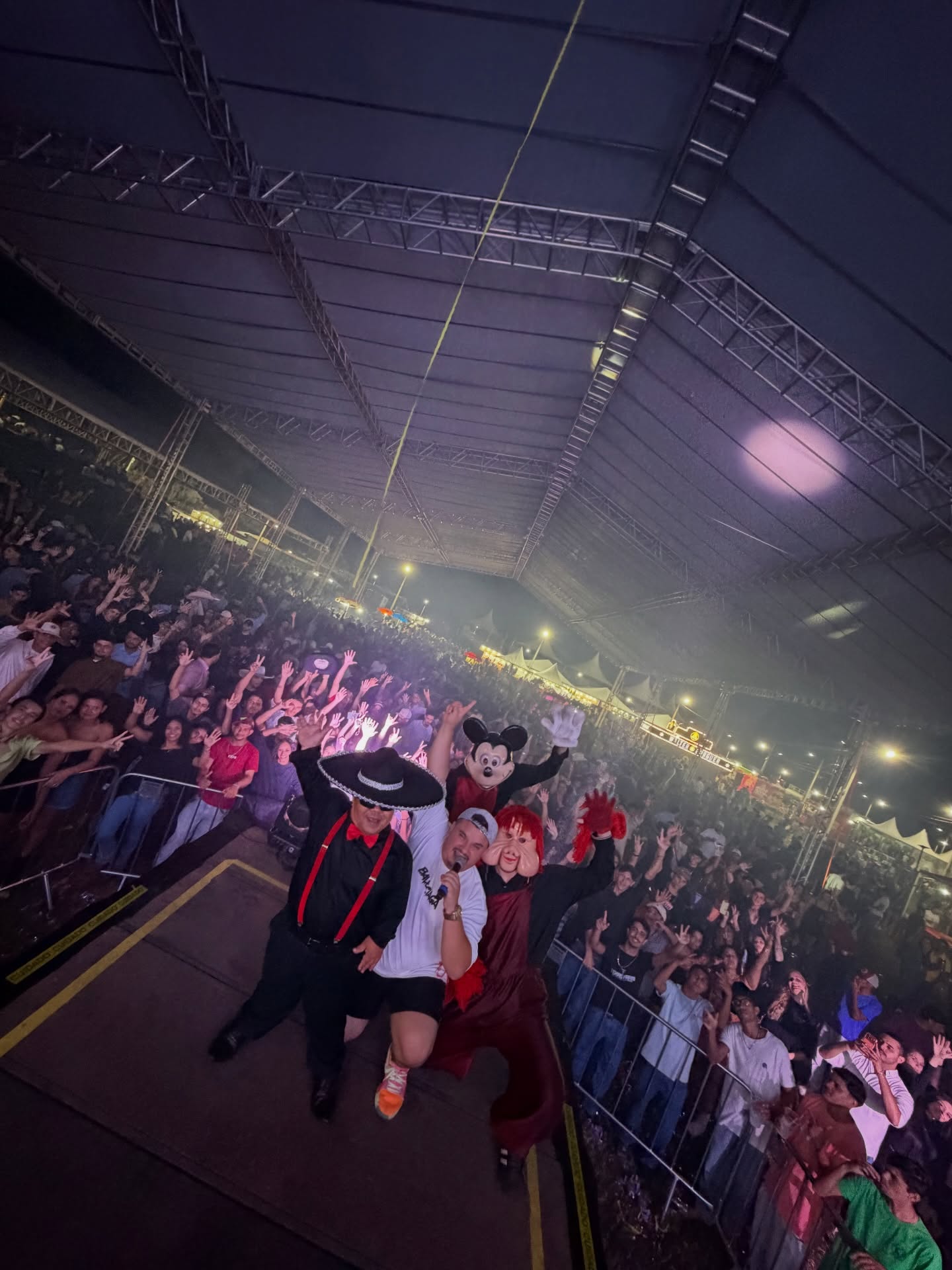 DJZIM em grande evento com público