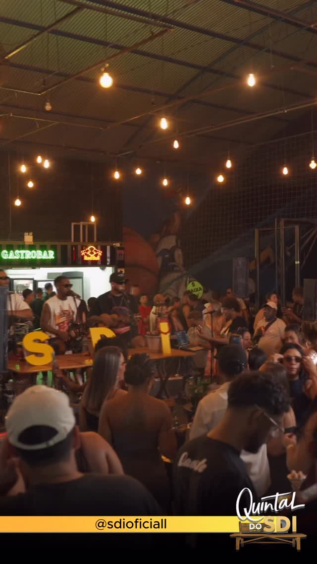 Samba do Interior SDI em apresentação ao vivo